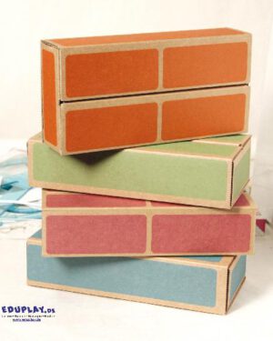 Kartonbausteine 20er Set Kinderleichte und robuste Großbausteine ... Die Bausteine in pastellfarbener Backsteinoptik sind aus extra stabilem Karton herstellt - Kisus e.K. - Kinder, Spiel und Spaß