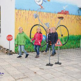 Verkehrsschilder 8-tlg. Verkehrsregeln lernen und üben - Kisus e.K. - Kinder, Spiel und Spaß - kindergarten, kita, vorschule, verkehrserziehung
