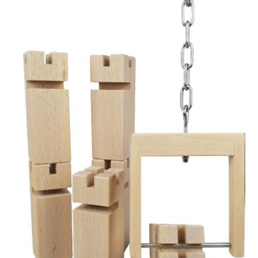 Fröbelturm Beim Turmbau ist die Kooperation aller Mitspieler gefragt ... Ziehen, nachgeben, anheben, absenken - der Aufbau des Fröbelturms ist nur durch gemeinschaftliches, koordiniertes Handeln von 2 bis 16 Kindern möglich. Das macht riesig Spaß und gemeinsame Erfolgserlebnisse stärken das Zusammengehörigkeitsgefühl. Verschiedene Spielvarianten fördern Motorik, Auge-Hand-Koordination, Kommunikation und Zusammenspiel.
