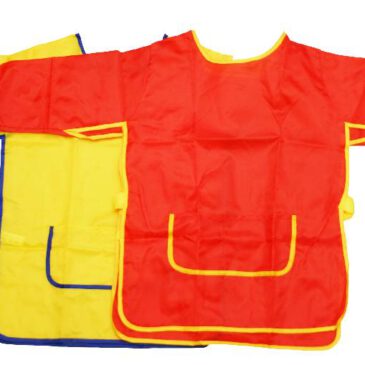 Malkittel rot gelb blau Eine Sekunde nicht aufgepasst ... und schon ist der Pullover vollgekleckst. Dieser wasserabweisende Malkittel schützt Ärmel und Oberbekleidung vor Farbe, Kleber...