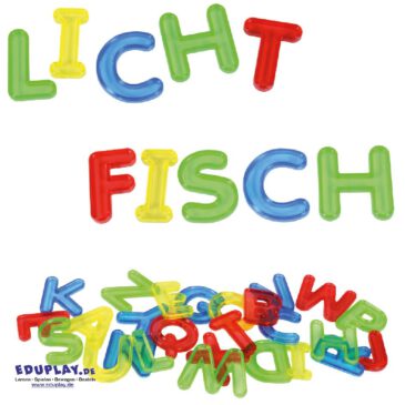 Transparente Buchstaben 26 Stück Klassiker zum Lernen von Zahlen und Buchstaben ... Die bunten Zahlen und Buchstaben sind toll zum Erlernen von Farben und der alphabetischen und numerischen Reihenfolgen. Durch den erhabenen Rand können die Formen auch als Schablonen verwendet werden. In Kombination mit einem Leuchttisch bietet das transparente Lehrmaterial weitere Sinnesreize und fördert spielerisch das eigene Experimentieren.