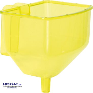 Trichter mit Griff transparent Großer Trichter - großer Wasserspielspaß ... Der transparente Trichter fasst locker einen Liter Flüssigkeit. Dank Griff ist er gut zu halten oder kann am Wasserspielständer eingehängt werden - so bleiben beide Hände frei zum Spielen. - Kisus e.K. - Kinder, Spiel und Spaß - Fach-Großhandel für Kindergartenausstattung, Spielwaren und Bastelbedarf