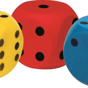 Würfel Schaumstoff farbig sortiert 15,5 cm Großer, leiser Würfel ... Der Schaumstoffwürfel lässt sich prima werfen: Er ist leicht, springt beim Aufprallen wie ein Ball und rollt durch die abgerundeten Ecken gut aus. Durch das weiche Material ist das Würfeln sehr leise. Farbe nach Lagervorrat. - Kisus e-K. - Kinder, Spiel und Spaß - Fach-Großhandel für Kindergartenbedarf und Spielwaren