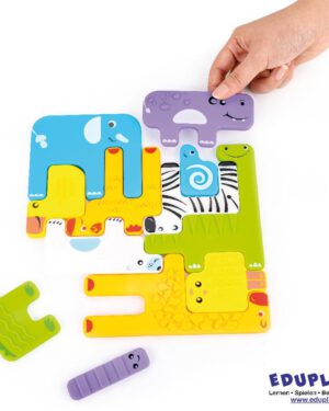 Sensorik Puzzle Tiere 12er Set Puzzle für die Sinne Mit diesen zwölf lustigen Tierchen wird das Spielen und Puzzlen ein handschmeichelndes Erlebnis. Hübsch bedruckt, in bunten Farben, verschiedenen Formen und mit variierenden Oberflächen-Strukturen lassen sich die flexiblen Teile zu immer wieder neuen Tierarrangements zusammenfügen. Auf der Rückseite ist der Name des Tieres (englisch) erhaben zu fühlen. - Kisus e.K. - Kinder, Spiel und Spaß - Fachgroßhandel für Kindergartenausstattung, Spielwaren und Bastelbedarf