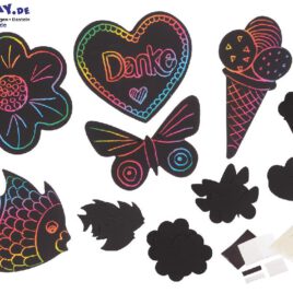 Scratch Magic Motive 25er Set Kleine Kunstwerke im Nu Die Motivkarten haben eine mattschwarze Oberfläche. Durch Ritzen mit den beiliegenden Griffeln kommen die darunter liegenden Farben zum Vorschein. Ganz ohne Farbkleckserei erzielen selbst kleine Kinder schnell tolle Ergebnisse.