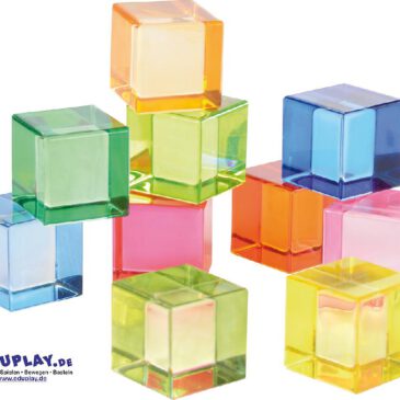 Acryl Steine 10er Set sortiert Diese farbenfrohen Würfel mit abgerundeten Ecken ... sind eine schöne Ergänzung für jedes Spielzimmer. Die Würfel sind angenehm in der Handhabung und machen Spaß beim Betrachten. Sie können im freien Spiel, als Bauklötze oder beim Erlernen der Farbnamen verwendet werden. Kisus e.K. - Kinder, Spiel und Spaß - Fachgroßhandel für Kita, Kindergarten, Krippe und Schule