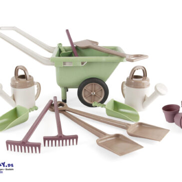Sand & Garten Set 18 Teile Ideales Set für angehende Gärtner ... Säen, pflanzen, gießen, pflegen, ernten - das robuste Set mit Gartengeräten, Pflanztöpfen, Gießkannen und Schubkarre begleitet Kinder durch ihr Gartenjahr. Kisus e.K. - Kinder, Spiel und Spaß - Fachgroßhandel für Kita, Kindergarten, Kinderkrippe und Schule