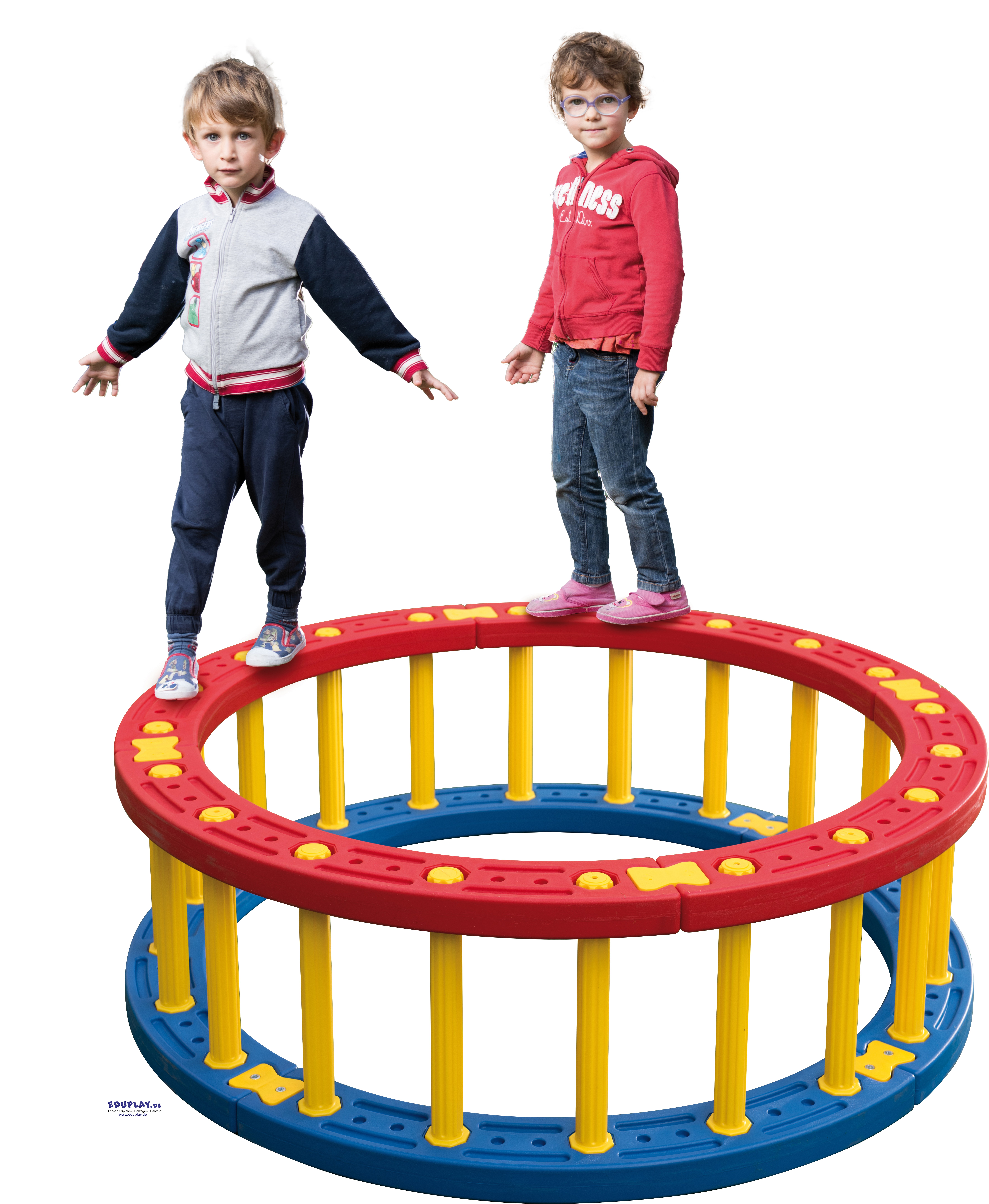 Balancierrad Klettern, krabbeln, balancieren ... Aus drei einzeln Elementen kann ein immer wieder neuer Parcours gestaltet werden, um Kinder ganzheitlich in ihrer motorischen Entwicklung zu fördern. Mittels Brücke lassen sich Balancierrad und Klettertriangel bzw. gleiche Teile über die Sprossen fest verbinden.