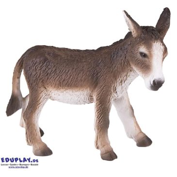 Esel Spielfigur Esel sind kleiner als Pferde ... haben aber größere Ohren. Der Mensch hat die Hausesel aus den Wildeseln gezüchtet. Früher wurden Esel auch als Reittiere und zum Ziehen von Wagen verwendet. Später wurden sie von Pferden abgelöst. Wenn er möchte kann er bis zu 50 km/h schnell werden. Der Esel kann viel länger ohne Wasser und Nahrung auskommen als das Pferd. Die PVC-freie Spielfigur ist naturgetreu von Hand bemalt. Mit dem Gütesiegel SPIEL GUT ausgezeichnet.