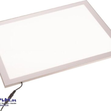 LED Panel mit Wanne A3 Magnetische Leuchtplatte mit transparenter Wanne ... Die Leuchtplatten mit Alurahmen in modernem Design sind 8 mm flach. Über den Schalter können verschiedene Helligkeitsstufen eingestellt werden. Passend dazu ist die Wanne aus transparentem Kunststoff mit hohem Rand, z.B. für Sensorik-Material. Dank neuester LED-Technik leuchtet das Panel gleichmäßig, ist besonders energiesparend und langlebig. Stromversorgung: Kabel mit Netzstecker für Steckdose.