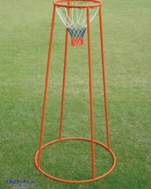 Standbasketballkorb hoch Von allen Seiten bespielbar ... Es ist nicht immer leicht, einen Platz an einer Wand zu finden für die Montage eines Basketballkorbs. Dieser mobile Ständer für drinnen und draußen hat zudem den Vorteil, dass er ringsum Bälle aufnehmen kann.