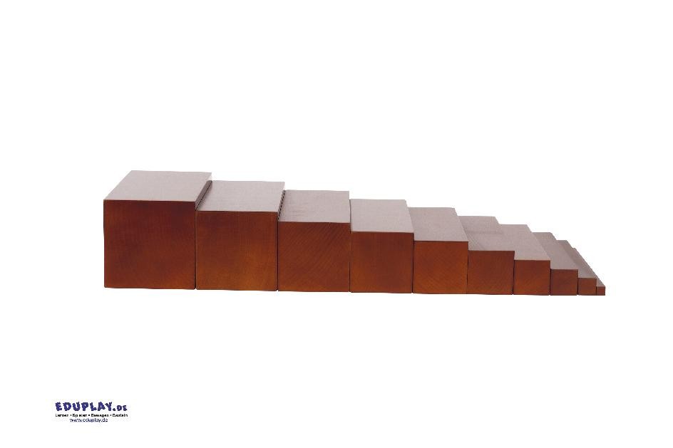 Montessori Braune Treppe