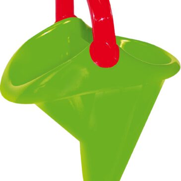 Tropfkanne Bauwerke mit Sand verzieren ... Mit der Tropfkanne wird der Sandkasten zum Kunstatelier! Dank ihrer zwei getrennten Kammern können Kinder Sand und Wasser kombinieren, um Sandmatsche herzustellen und damit ihre Bauwerke fantasievoll zu verzieren. Dieses hochwertige Sandspielzeug regt die Kreativität an und sorgt für stundenlangen Spielspaß im Sand.